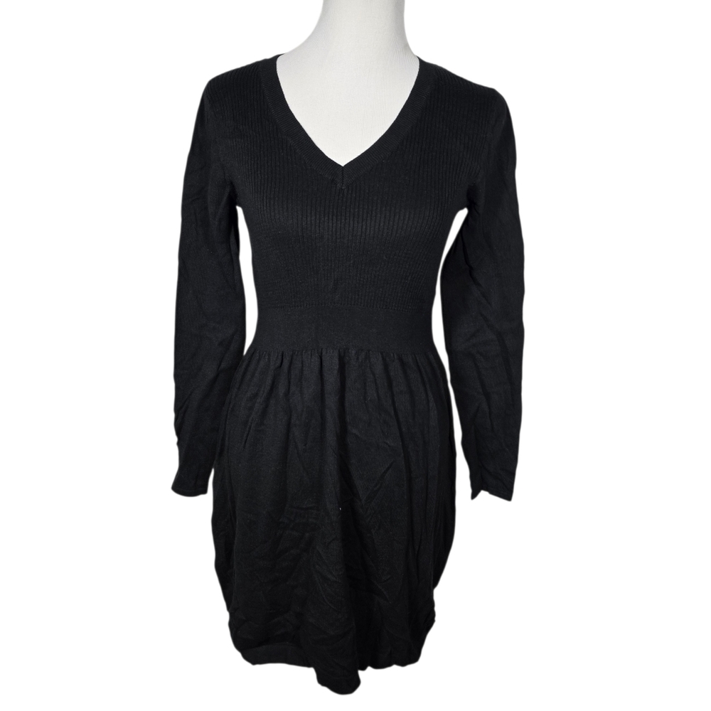 Old Navy Medium Black V-Neck Long Sleeve Knit Dress